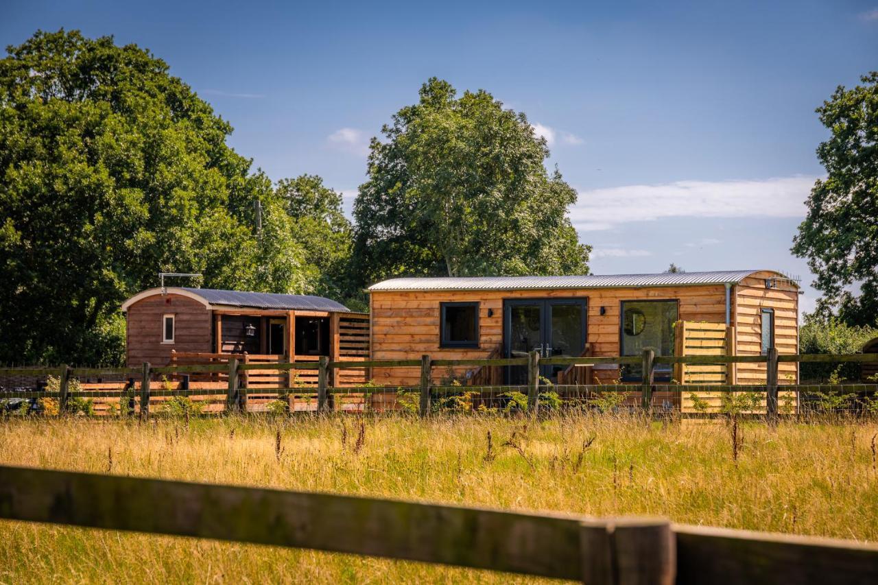 فندق Abberley Shepherds Hut - Ockeridge Rural Retreats Wichenford المظهر الخارجي الصورة