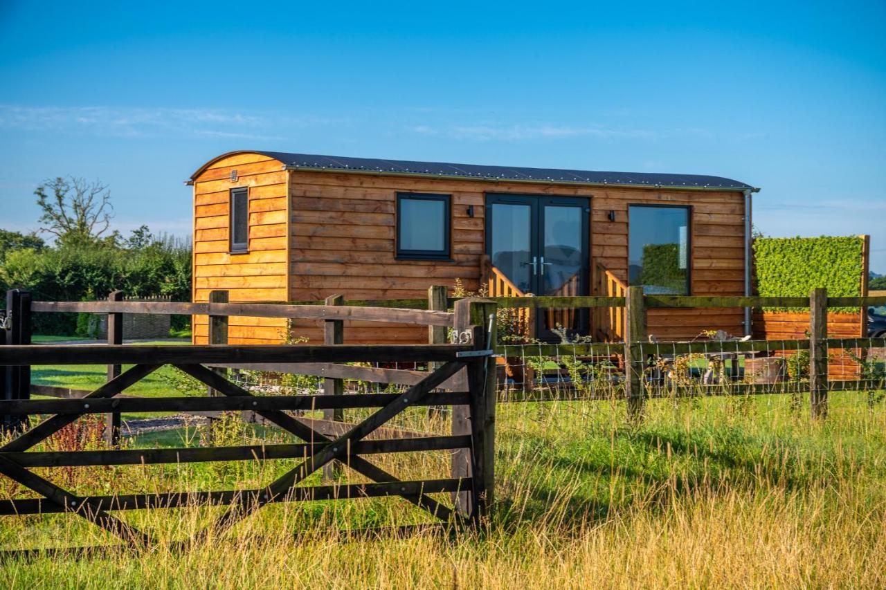 فندق Abberley Shepherds Hut - Ockeridge Rural Retreats Wichenford المظهر الخارجي الصورة