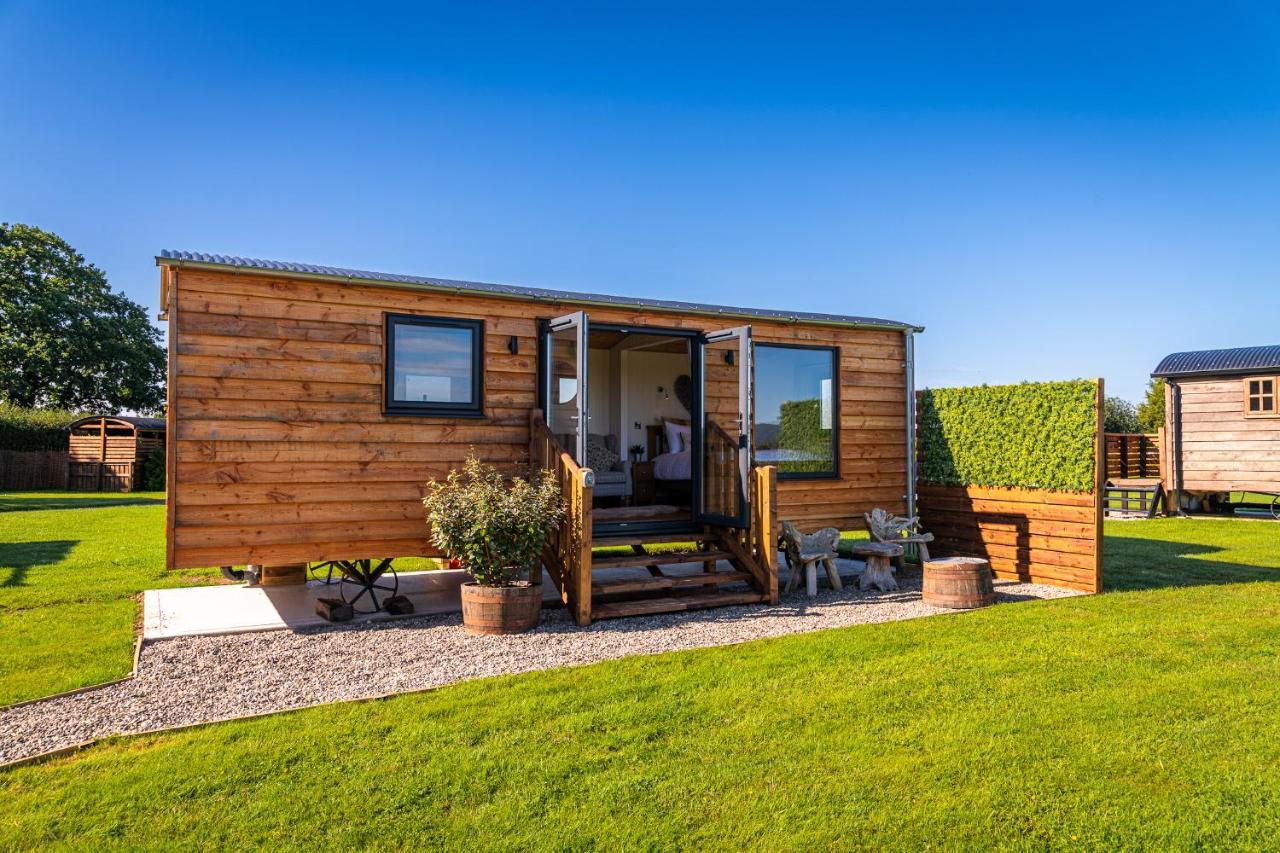 فندق Abberley Shepherds Hut - Ockeridge Rural Retreats Wichenford المظهر الخارجي الصورة