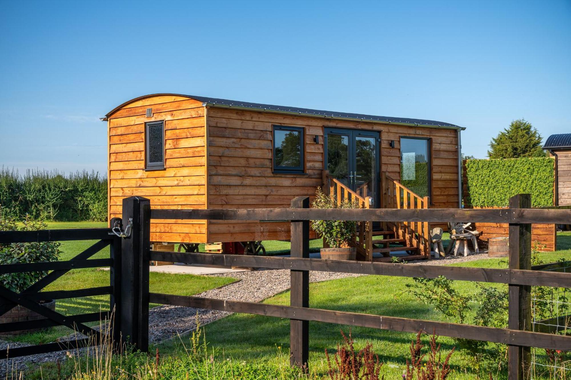 فندق Abberley Shepherds Hut - Ockeridge Rural Retreats Wichenford المظهر الخارجي الصورة