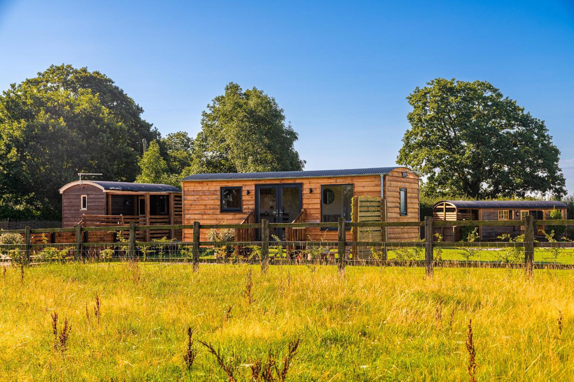 فندق Abberley Shepherds Hut - Ockeridge Rural Retreats Wichenford المظهر الخارجي الصورة